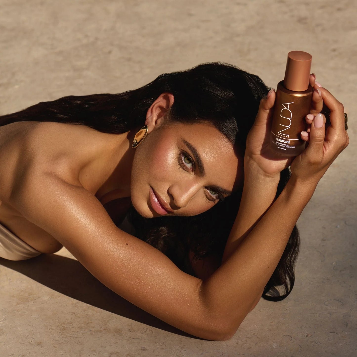 Nuda GlowGlacé Huile pour le Corps Illuminatrice